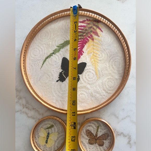 Vintage MCM Round Bamboo Serving Tray Butterfly with  Set of 2 Coasters Taiwan - Picture 6 of 8